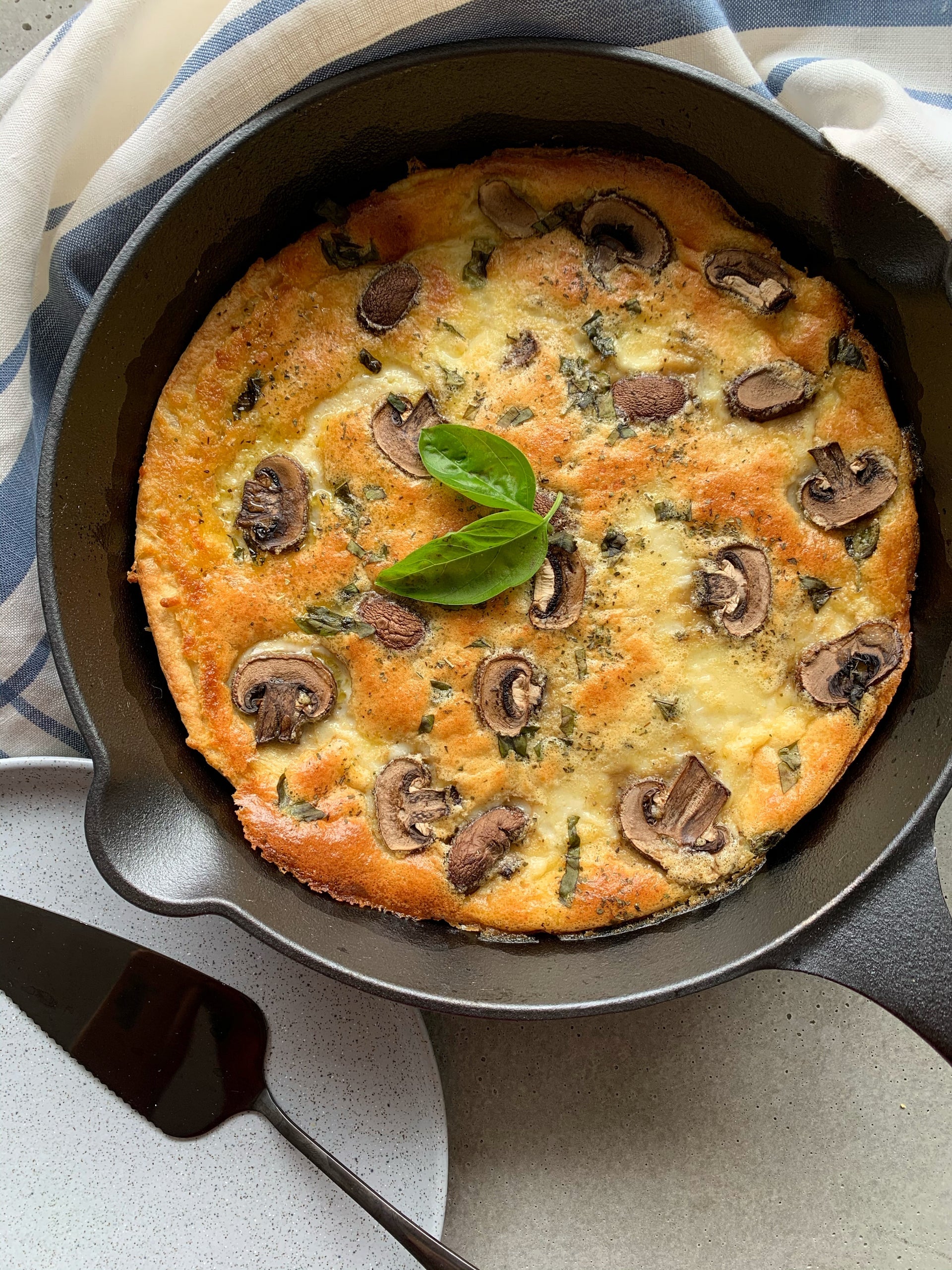 Torta de Queso con Champiñones al Sartén